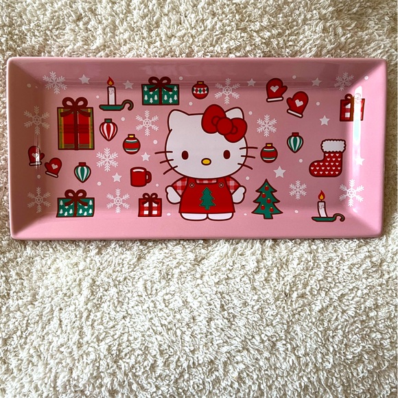 Hello Kitty Christmas Platter - Picture 1 of 1